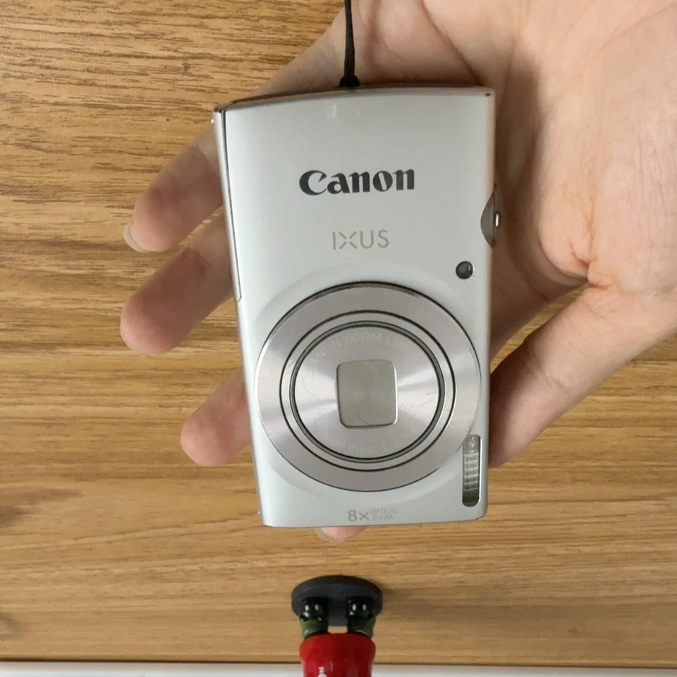 Canon IXUS 175 Digital Camera 20.0MP 8x Optical Zoom Built-in Flash CMOS Sensor - Image 2 of 4