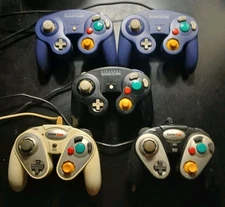 Nintendo Gamecube Controller x5 Lot 2 Original Purple 1 Original Black  + 2 More