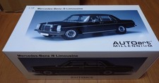 AUTOart 1/18  Mercedes-Benz 220D /8 Limousine 779480