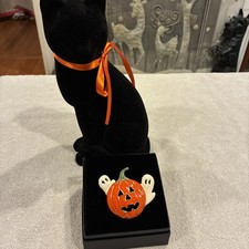 Halloween Pin Brooch Enameled Pumpkin with Ghosts Gold Tone