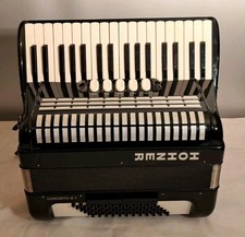 HOHNER  CONCERTO III T AKKORDEON  72/3  1A ZUSTAND    NEU GESTIMMT    TOP  !!!