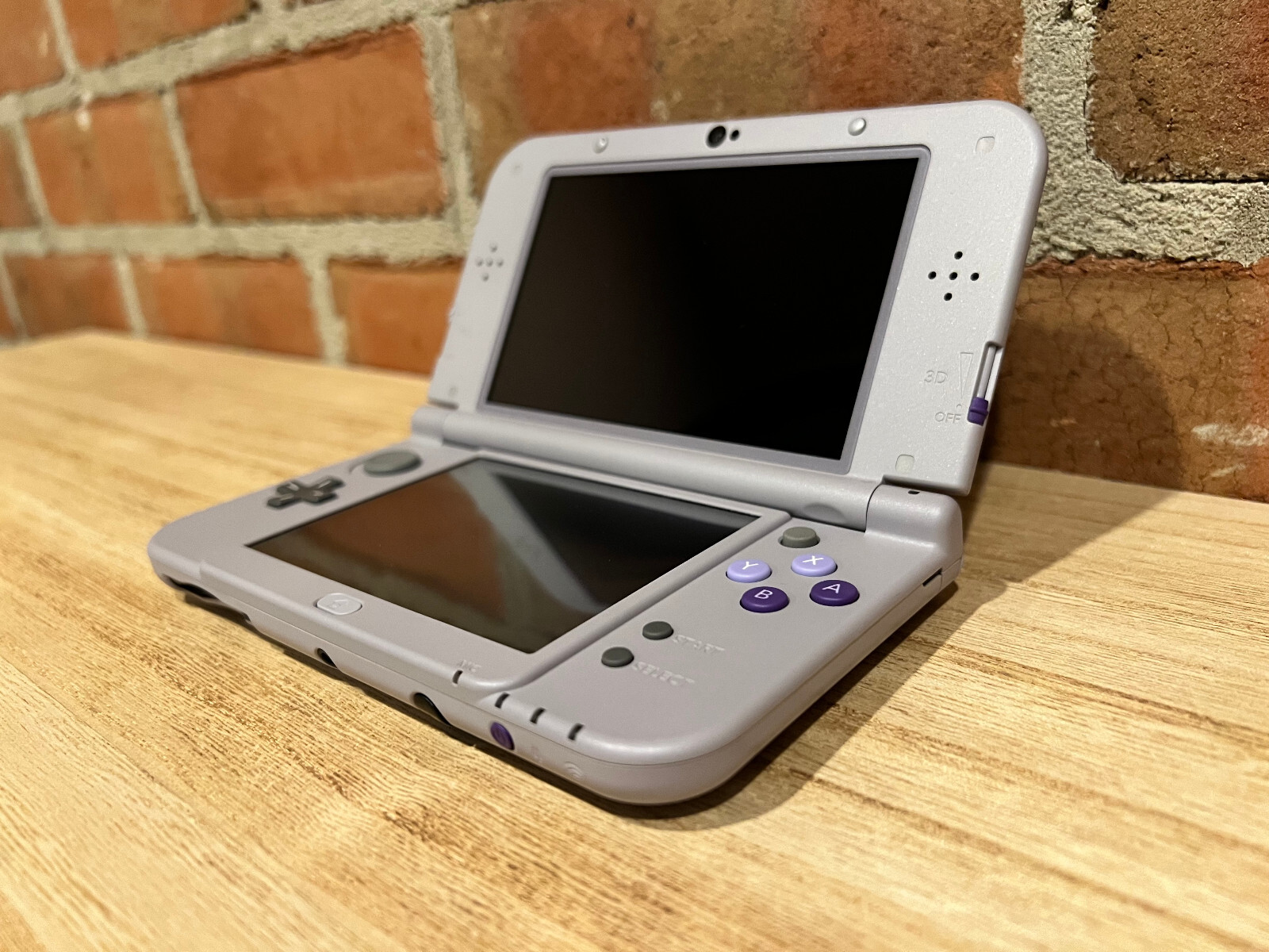 *EXCELLENT* Nintendo New 3DS XL Super NES Edition console *FAST SHIP