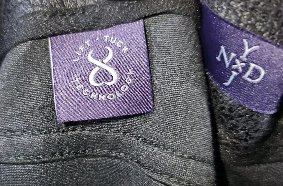 Nydj Legging Pants Black Shiny Skinny Fit Womans Size 2p - Image 4 of 4