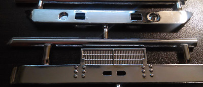 White Freightliner SD DD 1/25 chrome front bumper upper lower model rig semi