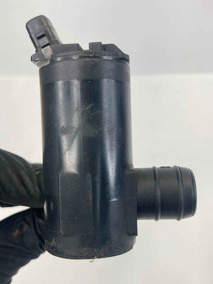 2007-2011 Chevrolet Aveo5 Front Windshield Wiper Fluid Washer Pump Motor OEM - Imagem 4 de 4