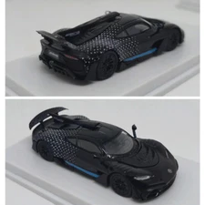 Solo 1:64 One Starlight/Black/Silver/White Diecast Model Car