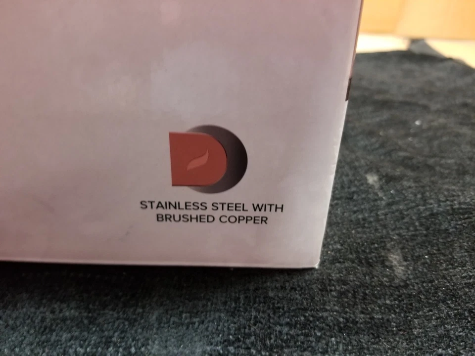 Stainless Steel Café Express Finish 2-Slice Toaster | Extra-Wide Slots, 2-Slice - Image 4 of 4