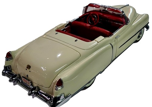 Vintage 1953 Cadillac Eldorado 1/16 scale white diecast by Danbury Mint - Picture 7 of 17