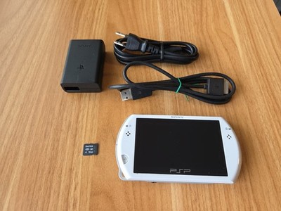 PlayStation GO Portable Pearl White PSP-N1000 Handheld Console Tested US SELLER