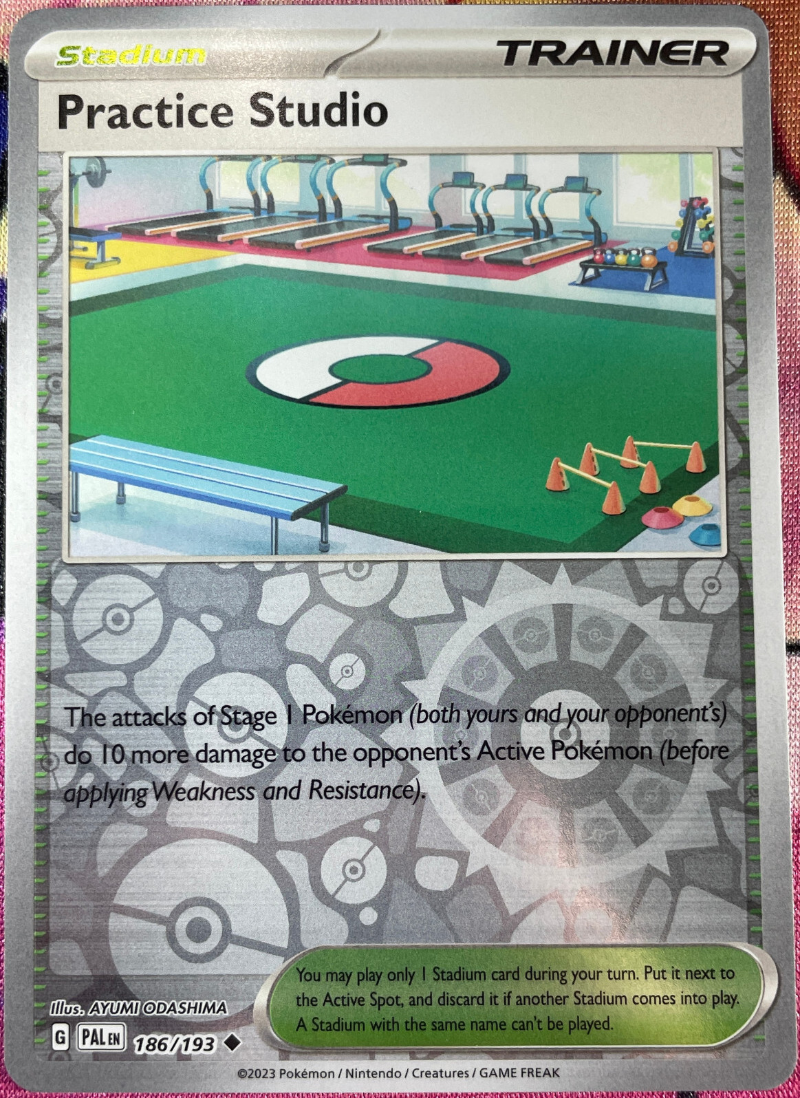 Practice Studio Reverse Holo - 186/193 - Paldea Evolved Pokemon 2023