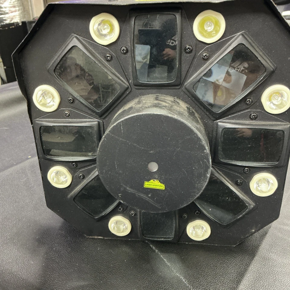 Chauvet DJ Swarm 5 FX ILS 3-in-1 LED light - Image 2 of 4