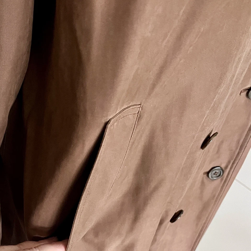 Vintage Gallery Brown Double Breasted Trench Coat with Hood, Size 16 - Image 2 of 4