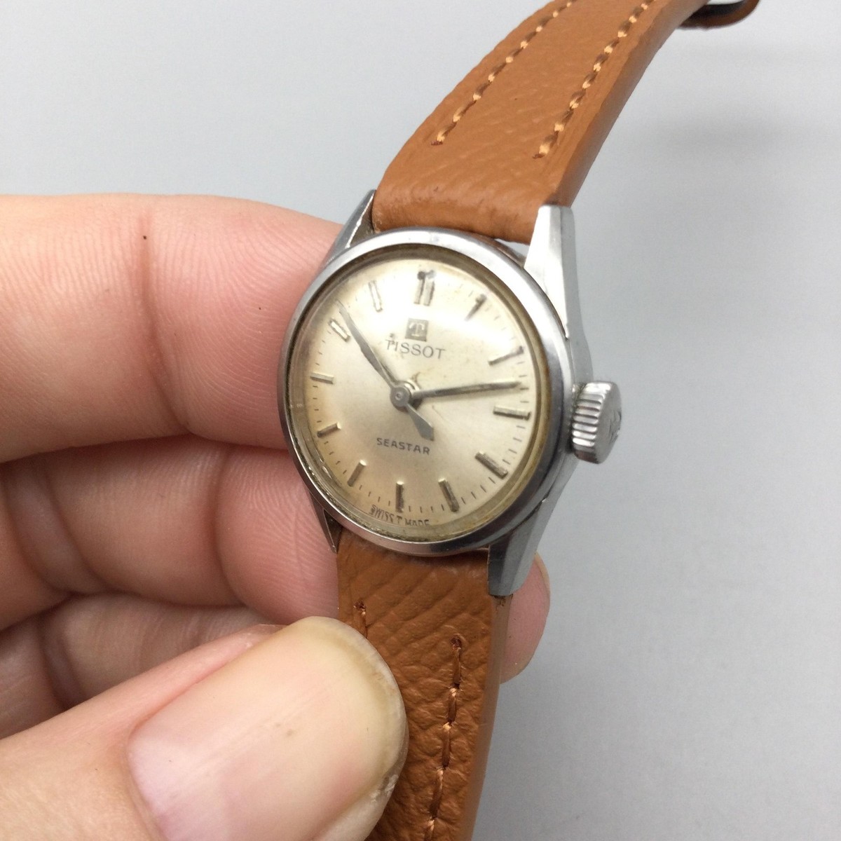 Vintage Tissot Seastar Womens Watch 20mm Manual Brown Leather