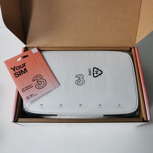 THREE 4G+ Hub Router 600Mbps 4G Mobile WIFI Router with 2 x Antennas New in Box - Picture 5 of 6