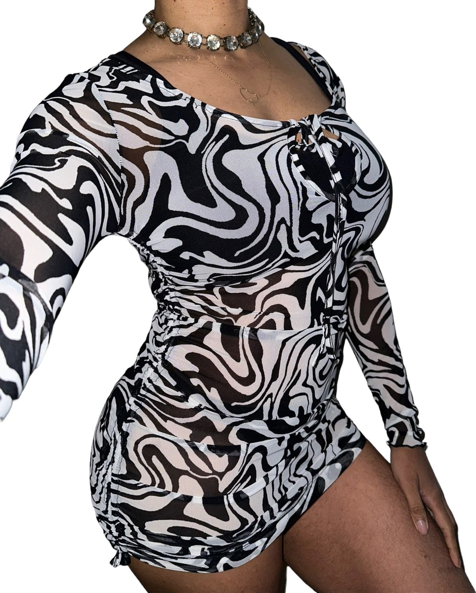 Forever 21 NEW Sz M Abstract Black White Swirl Cover Up Swimsuit