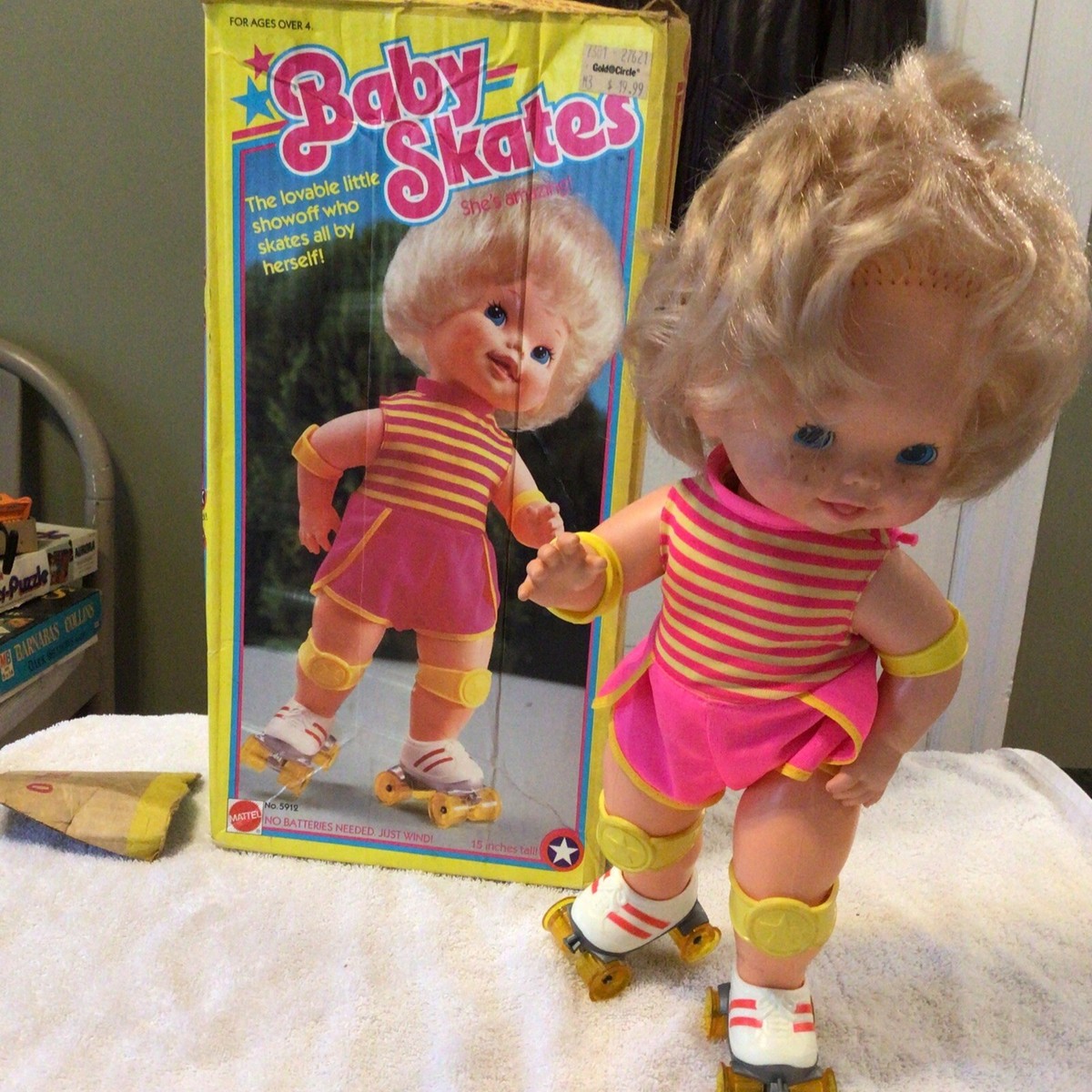 VINTAGE 1982 MATTEL BABY SKATE DOLL 15
