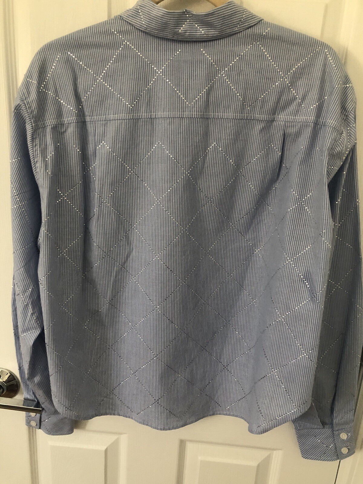 Picture 2 of 4