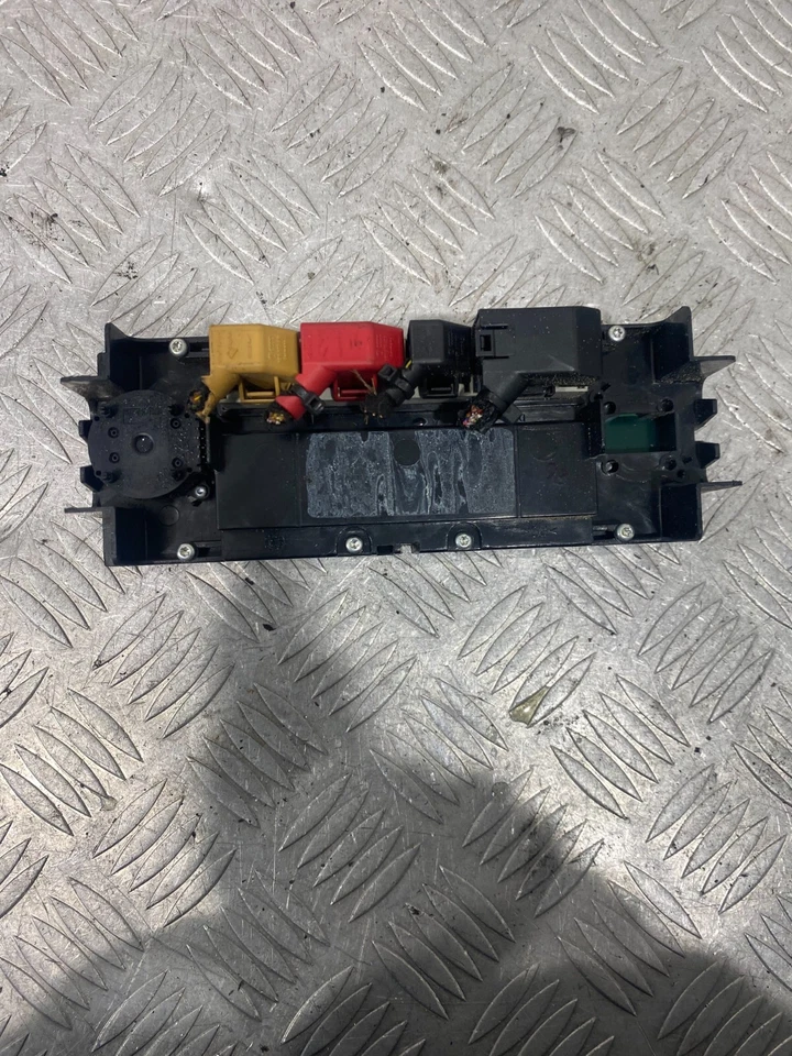 2001 VOLKSWAGEN PASSAT B5 НАГРЕВАТЕЛЬ МОДУЛЬ УПРАВЛЕНИЯ #10 - Изображение 3 из 4