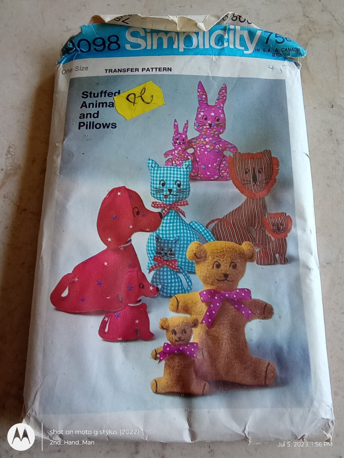SIMPLICITY 9098 STUFFED ANIMALS PILLOWS CUT SEWING PATTERN eBay