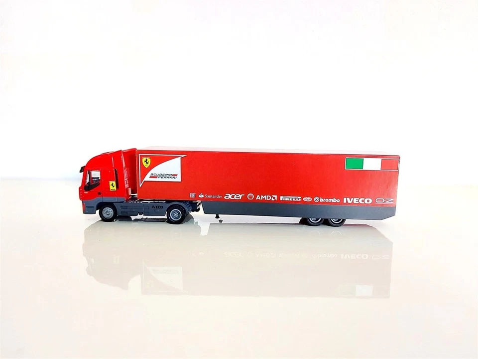Iveco Stralis Scuderia Ferrari Formula 1 - 1/87 Artigianale base NewRay - Immagine 3 di 4