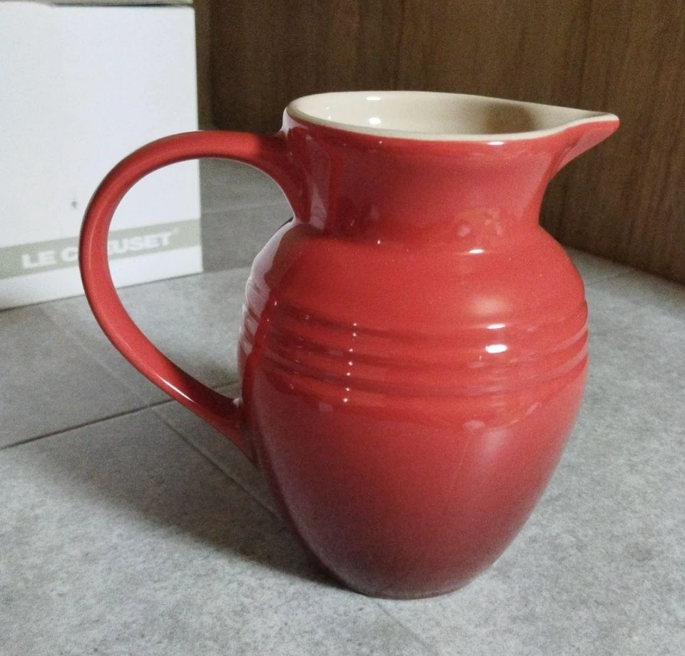 Le Creuset azucarero y crema leche jag tarro jarra ROJO con cuchara gres Foto 3 de 4
