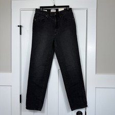 NWT Universal Thread High Rise 90  s Straight Black Denim Women  s Size 8R