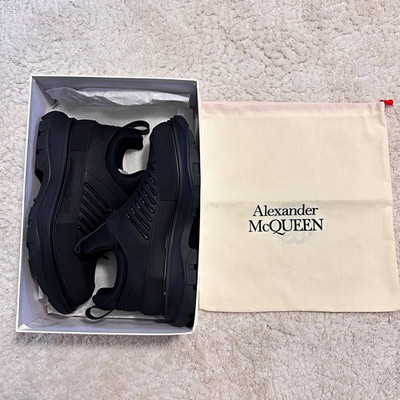 Alexander McQueen Herren Low Top Sneaker Schwarz mit Reißverschluss EU 45