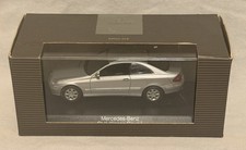 Silver Mercedes Benz Edition CLK-Klasse Coupe 1:43 Die Cast Car Minichamps