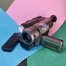 Sony Handycam CCD-TRV36E Camcorder 72x Zoom NightShot Video Hi8 Camera