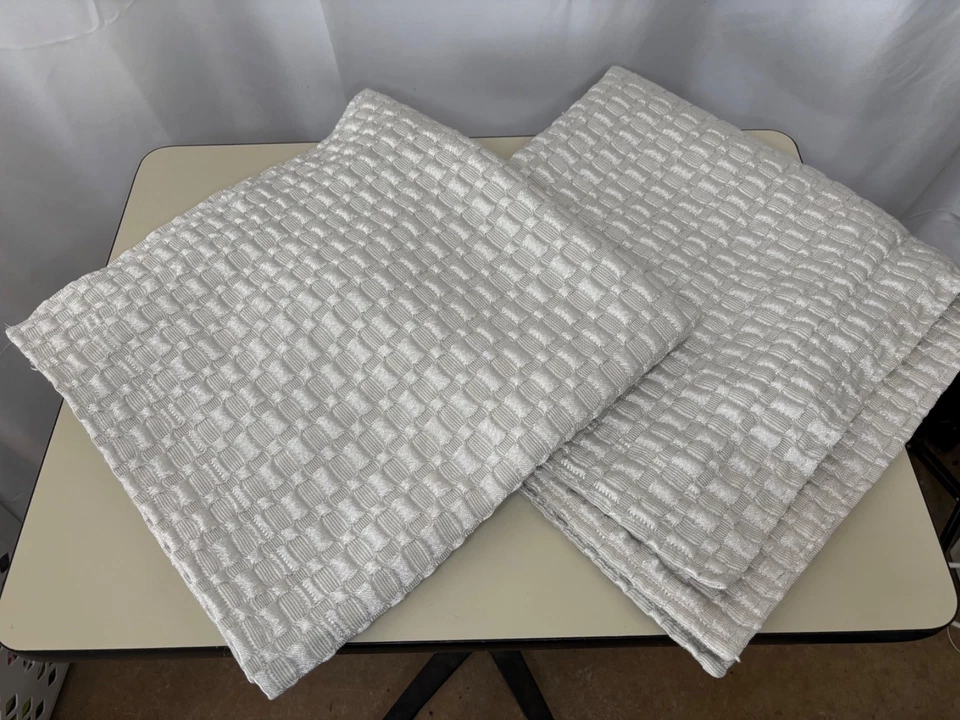 Hotel Collection Moderno Geométrico Euro Sham Set De 3 Fundas IRERWORKS Crema Marfil Foto 2 de 4