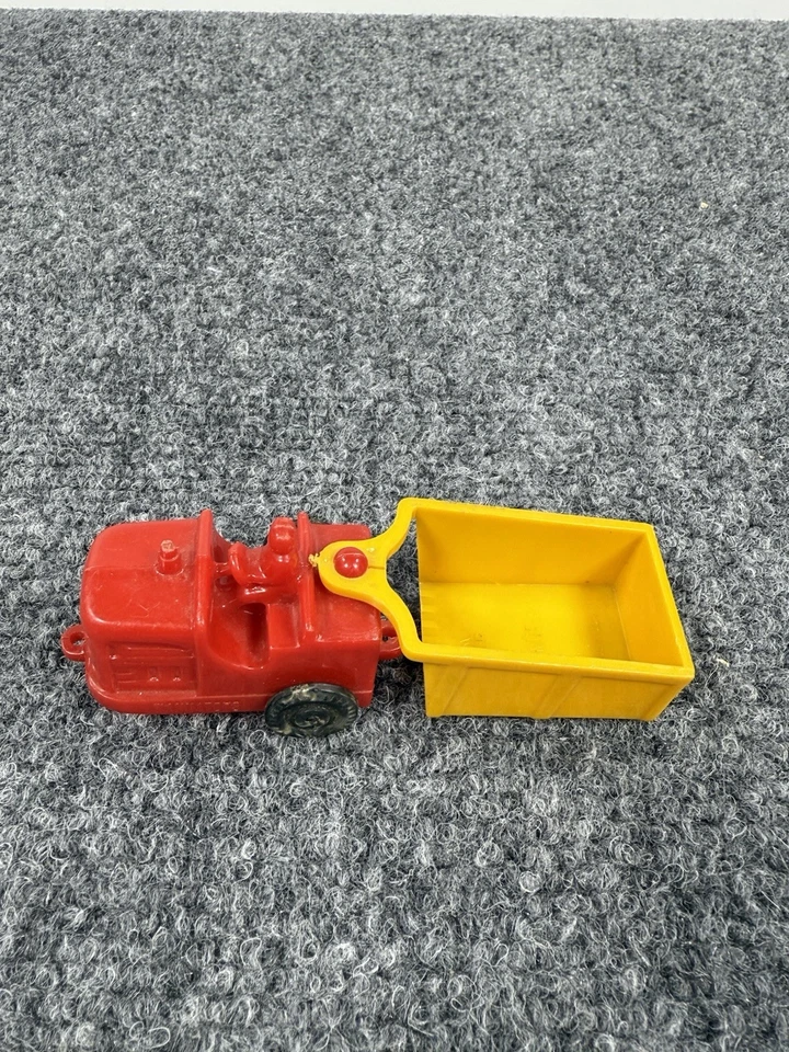 Vintage 1950s Pyro Plastics Racer Car & Wanna Toys Tractor Trailer Lot  USA Made - Image 4 of 4