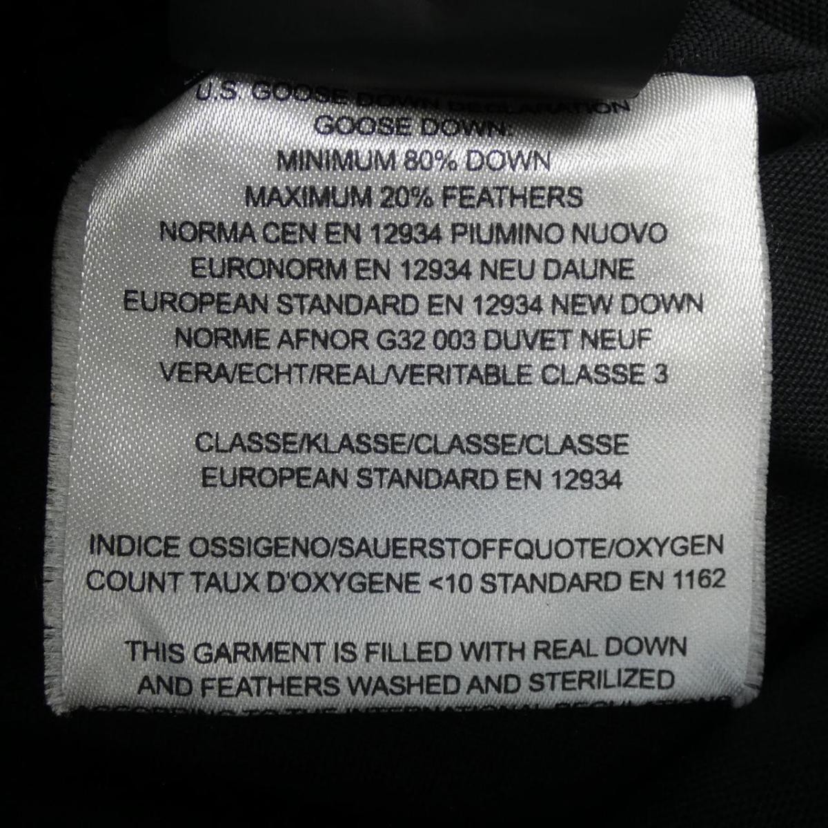 Piumino Saint Laurent nero taglia 44 lunghezza 28 pollici spalla 16 7 pollici ch 20 1 pollici