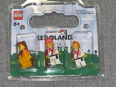 Lego Legoland Minifigure Set of 3 853607 6416605 3 Female Ninja & 2 Chickens