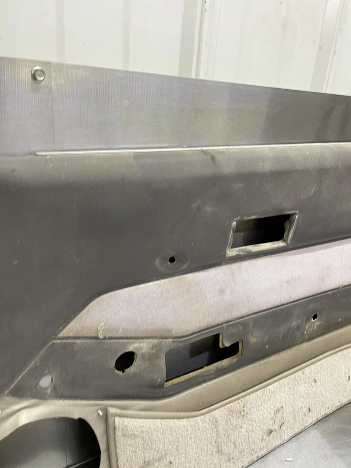 Nissan 300Zx Z31 1984-1989 2 plazas pasajero derecho panel puerta delantera gris Foto 3 de 4