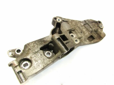 Renault Twingo II 2009 1,5 Lichtmaschine Halter Generator Holder 8200669495