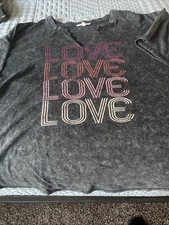 Maurices LOVE Graphic Print Split Neck T-Shirt XL Gray Pink White Cotton