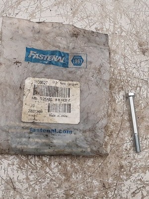 Fastenal 1138627 M8-1.25x80 Hex Cap Screw Lot of 9