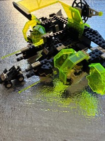 LEGO Space: Aerial Intruder (6981)