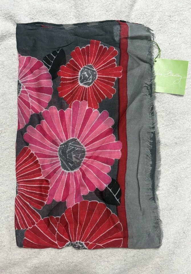 Легкий шарф Vera Bradley с принтом цвета вишни с цветочным рисунком - Изображение 2 из 4