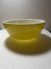 New ListingVintage Pyrex YELLOW Large Primary Nesting Mixing Bowl #404 • 4 Qt 10” USA