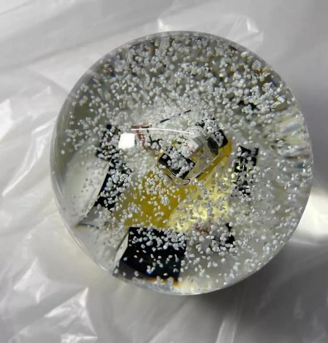 Chanel 2021 VIP Gift Crystal Ball Snow Globe New Limited Edition Christmas - Bild 8 von 11
