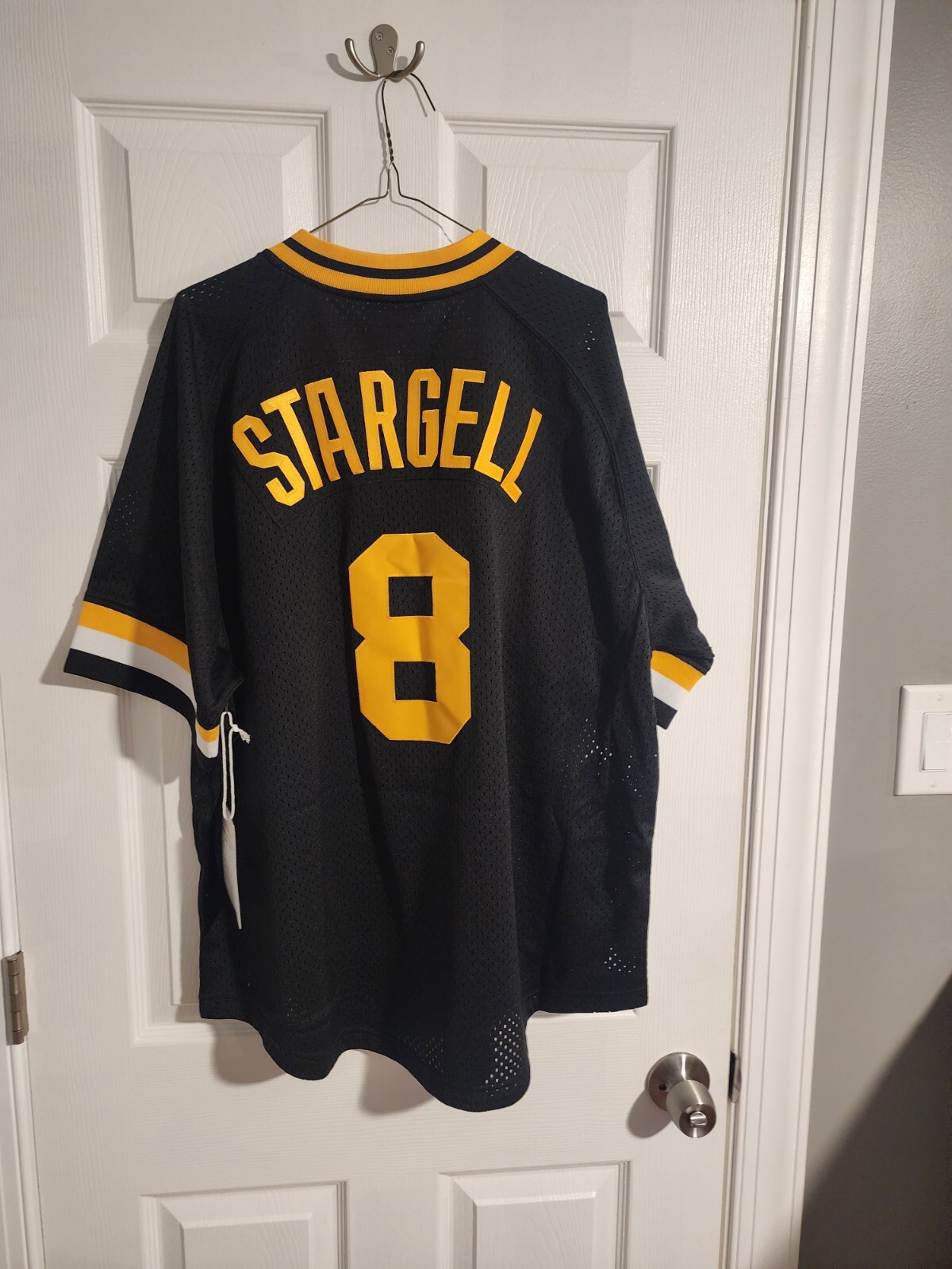 Picture 3 of 4