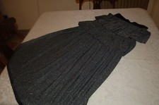 Victoria e Stella, Gonna lunga a balze, Nero e argento, Vedi Misure, Come nuova