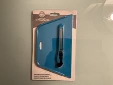 Wall Pops! Smoother & Utility Knife Installat...