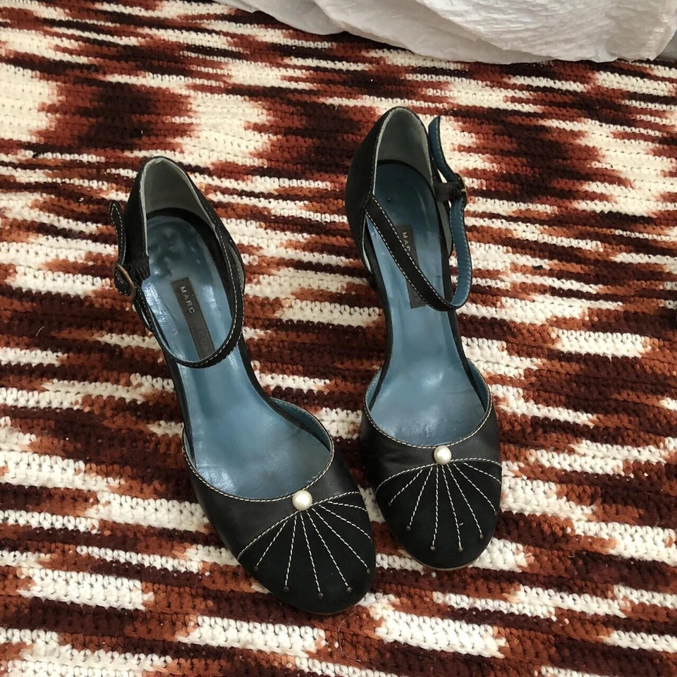 Zapatos de salón vintage Y2K Marc Jacobs gamuza cuero perla coqueta gótica Italia-8,5 M Foto 2 de 4