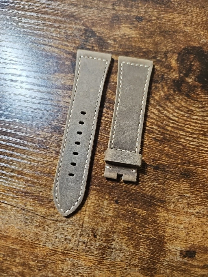 沛纳海 27/22 毫米原始设备制造商 XL Ponte Vecchio 原切棕色皮革表带适用于唐扣 — 第 2/4 张图片