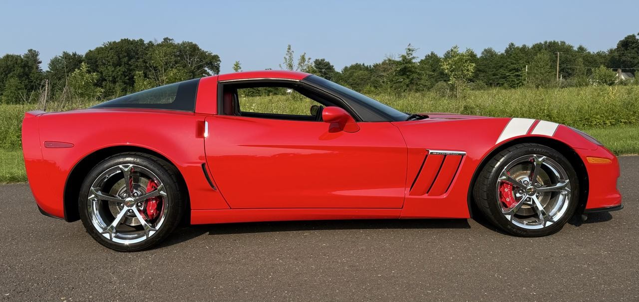 2013 Red Chevrolet Corvette   | C6 Corvette Photo 4