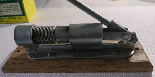 Vintage Reed’s Rocket Nut Cracker Model #R-300 in Original Box -Little Rock,AR - Picture 7 of 10