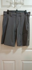 NWT Huk Next Level Shorts Gray Mens M 10.5 in. Cargo Pocket Free Shipping