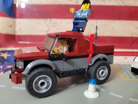 My Lego Town/City 60128 Police Pursuit, 100% complete, extras, retired